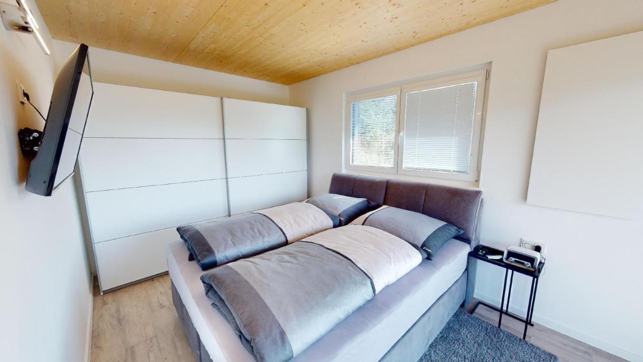 Modernes Ferienhaus Mit Panoramablick 로제그 외부 사진