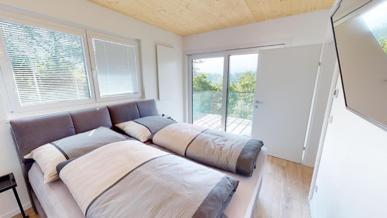 Modernes Ferienhaus Mit Panoramablick 로제그 외부 사진