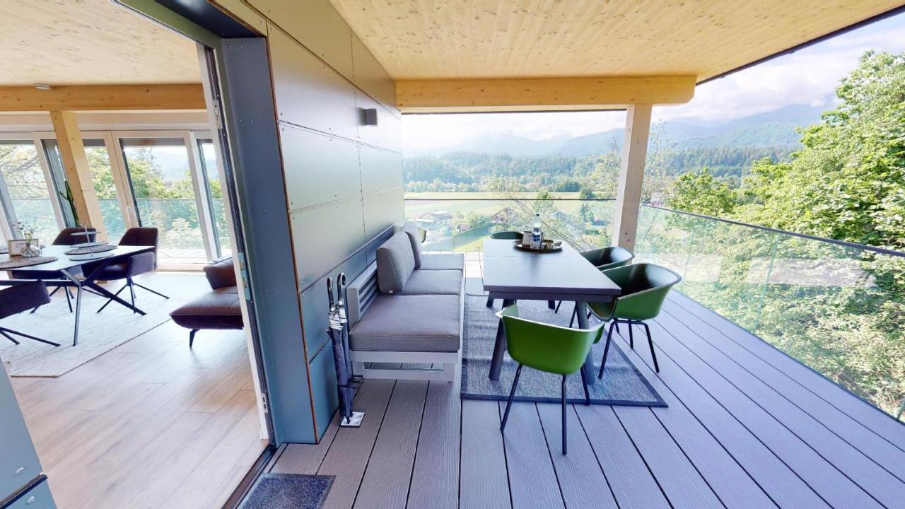 Modernes Ferienhaus Mit Panoramablick 로제그 외부 사진