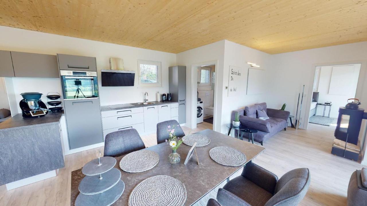 Modernes Ferienhaus Mit Panoramablick 로제그 외부 사진